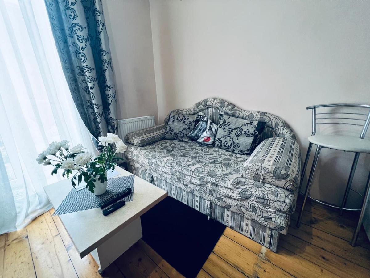Apartment In The City Center Mini ايفانو - فرانكيفسك المظهر الخارجي الصورة